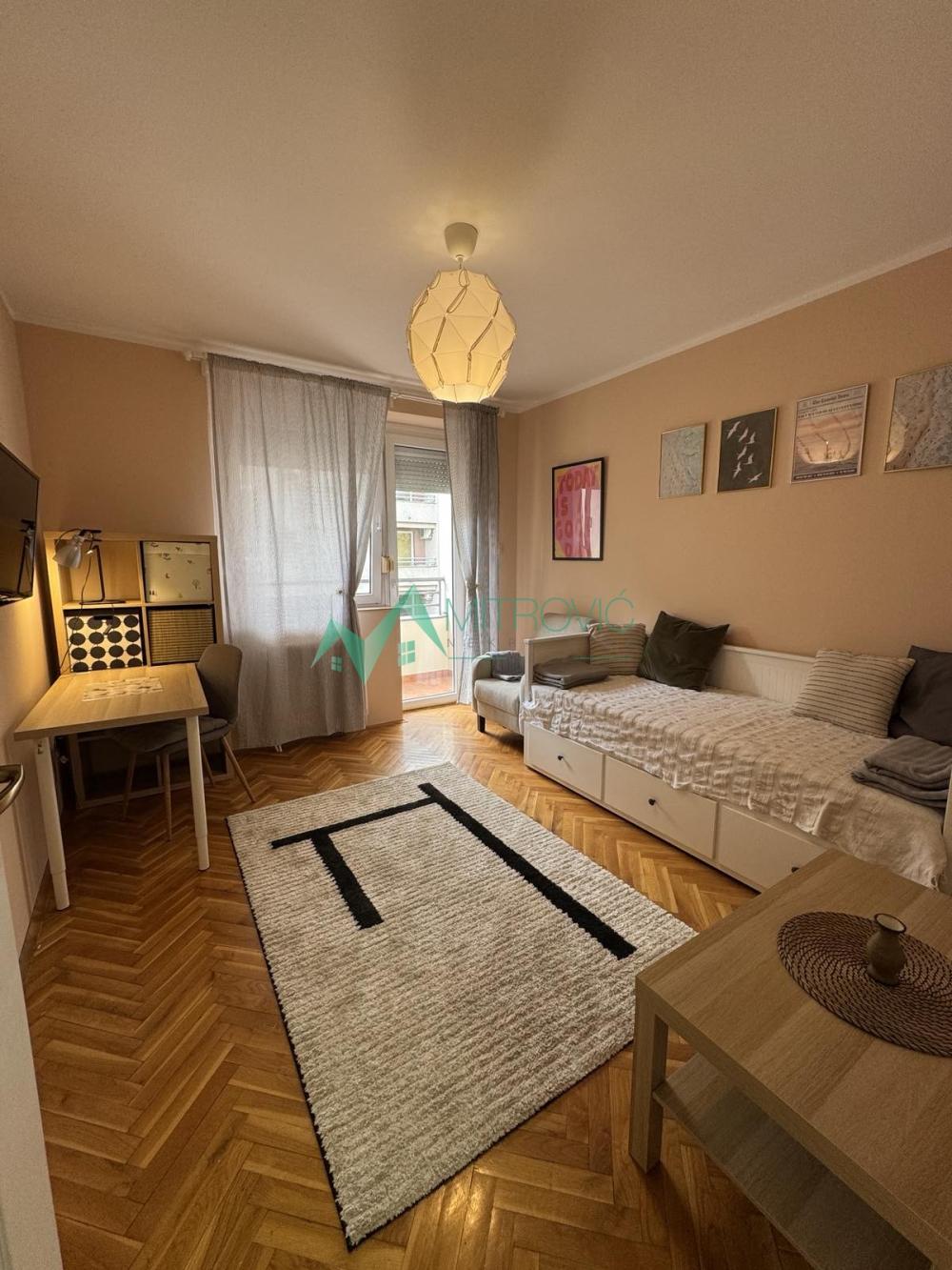 Slika 9 - Trosoban stan za izdavanje, 74m2, 700€