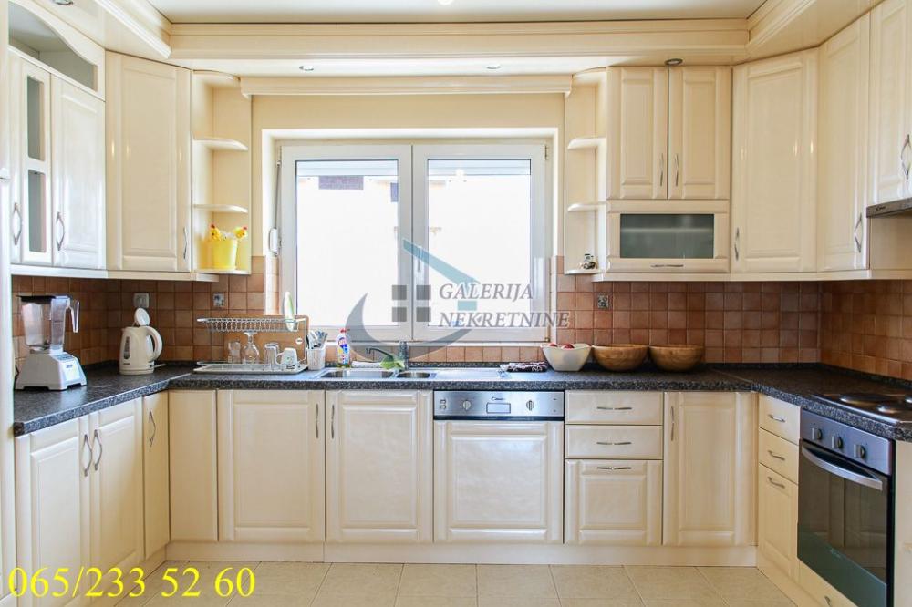 Slika 4 - Save Jovanovića,  Kuća na prodaju, 635m2, 690.000€