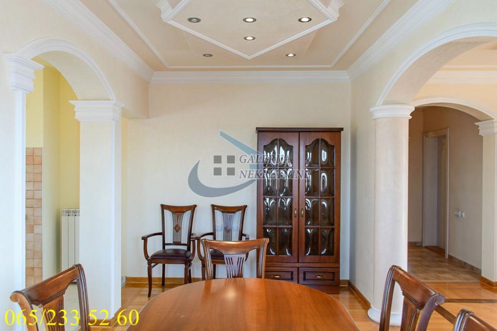 Slika 3 - Save Jovanovića,  Kuća na prodaju, 635m2, 690.000€