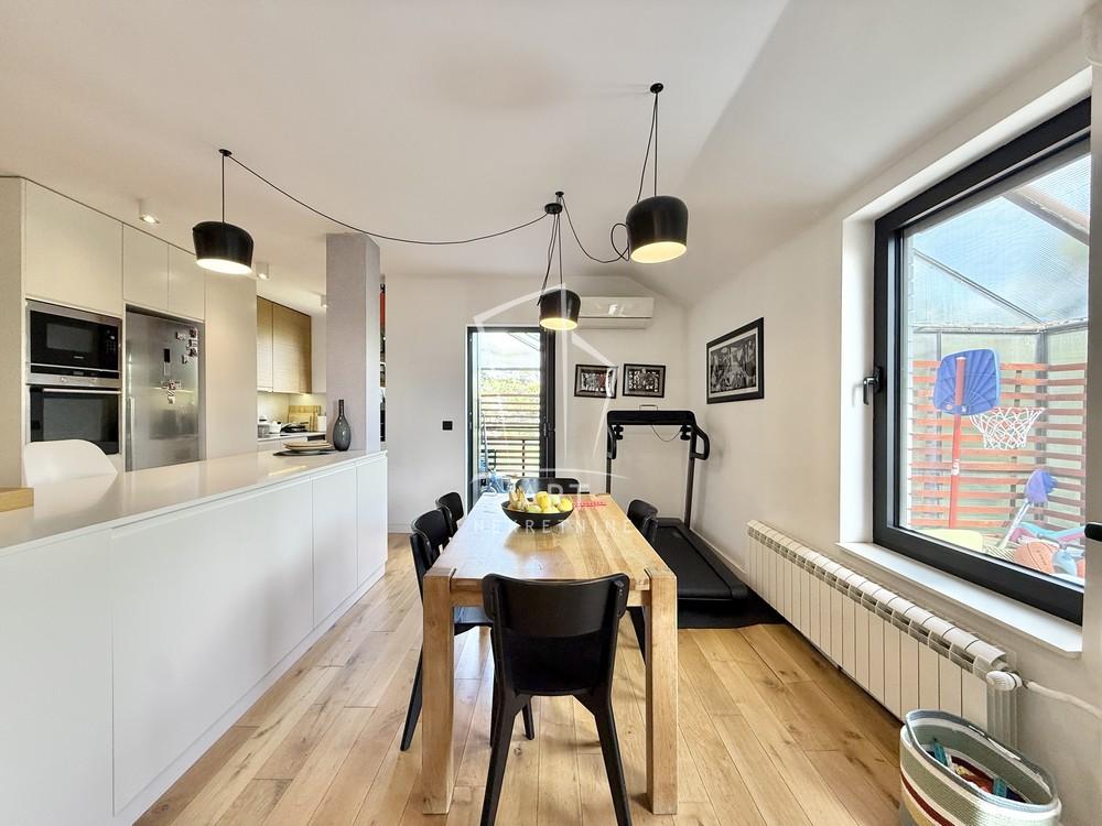 Slika 10 - Koste Racina, Četvorosoban stan na prodaju, 93m2, 450.000€