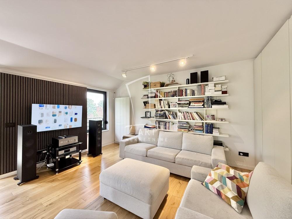 Slika 2 - Koste Racina, Četvorosoban stan na prodaju, 93m2, 450.000€