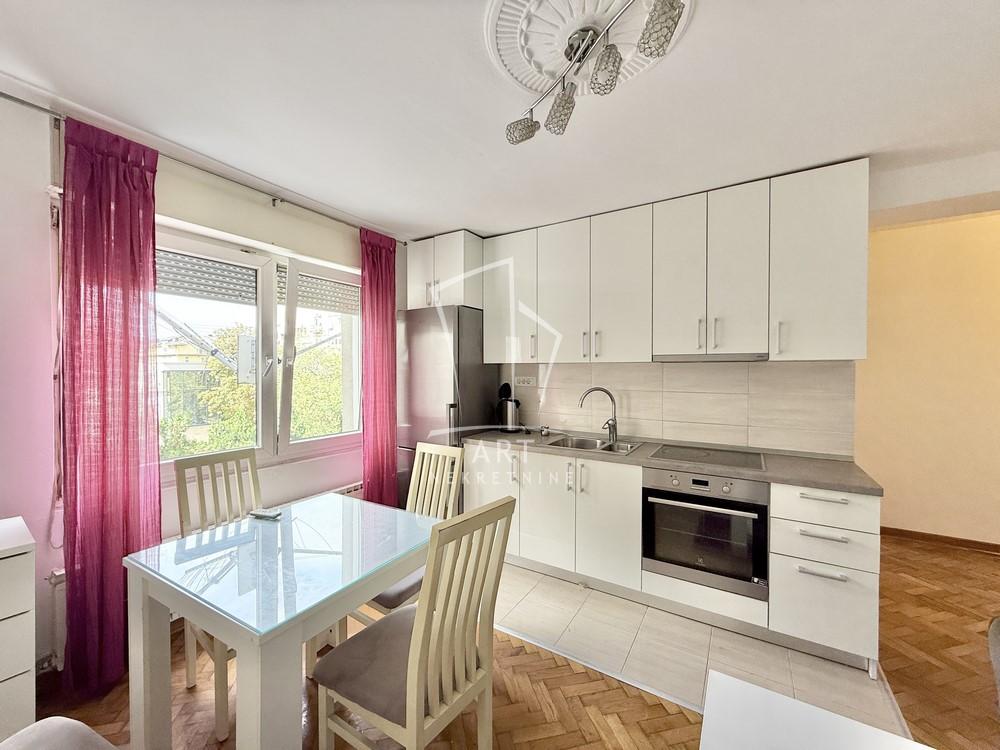 Slika 4 - Čede Mijatovića, Jednosoban stan na prodaju, 35m2, 159.000€