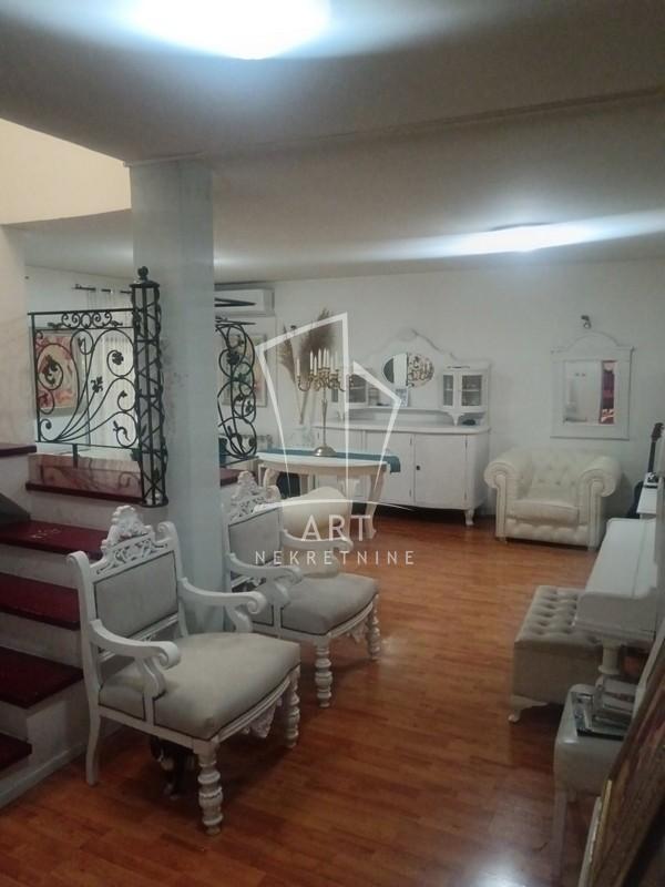 Glavna slika -Belimarkovićeva, Trosoban stan za izdavanje, 142m2, 1.800€