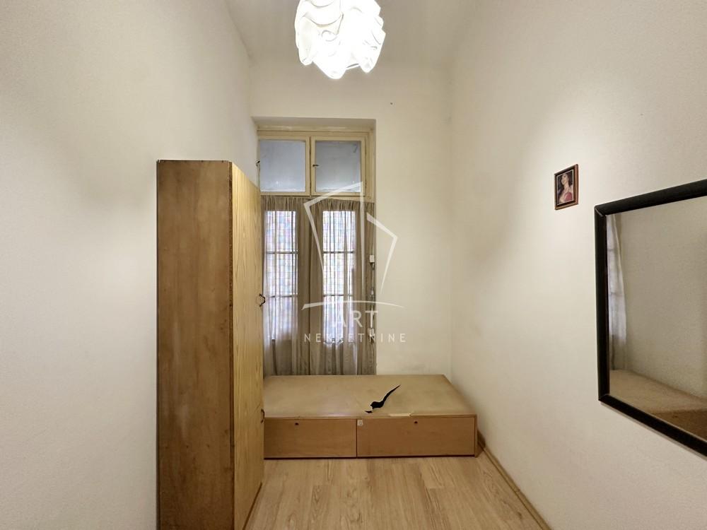 Slika 10 - Kralja Milana,  Stan za izdavanje, 177m2, 1.000€