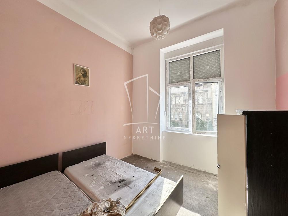 Slika 11 - Kralja Milana,  Stan za izdavanje, 177m2, 1.000€