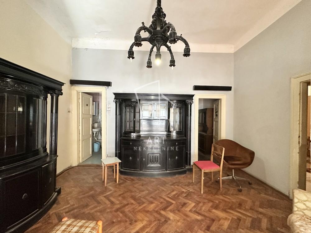 Slika 4 - Kralja Milana,  Stan za izdavanje, 177m2, 1.000€