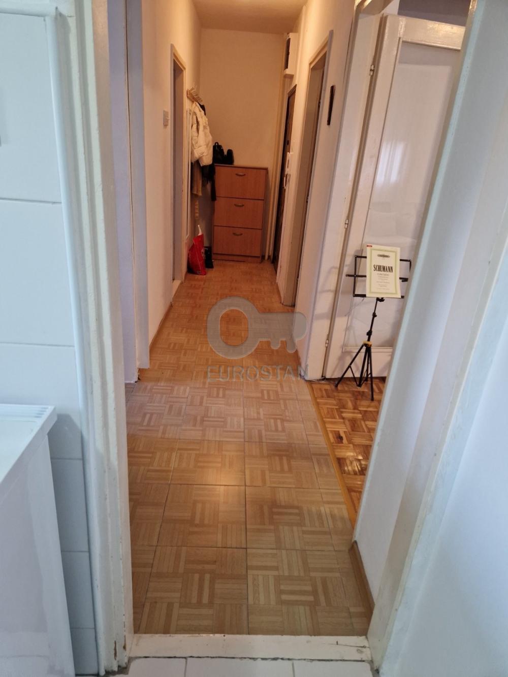 Slika 6 - Sretena Mladenovića Mike, Dvoiposoban stan na prodaju, 50m2, 113.000€