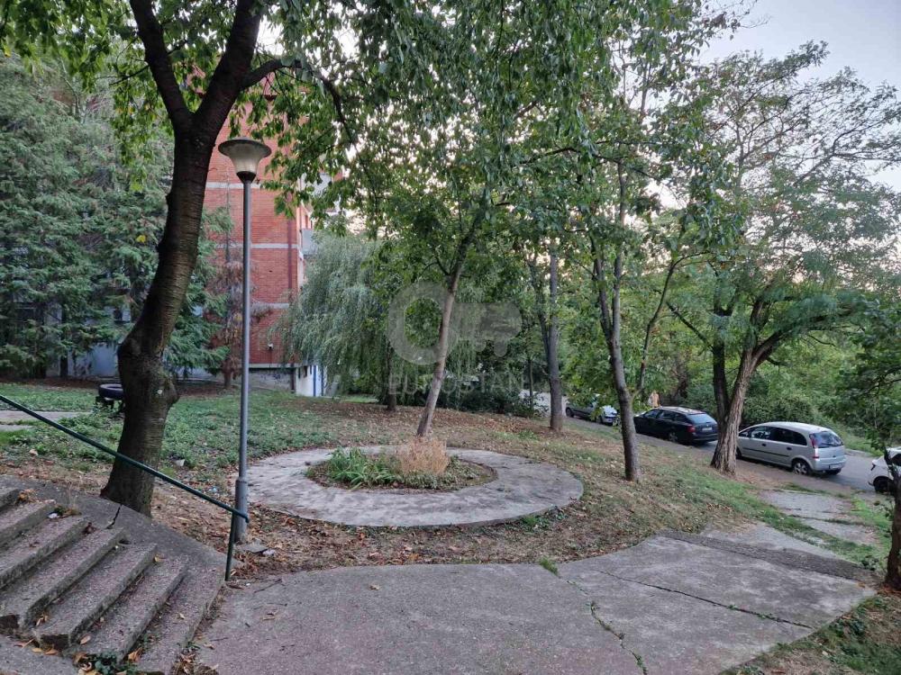 Slika 8 - Sretena Mladenovića Mike, Dvoiposoban stan na prodaju, 50m2, 113.000€