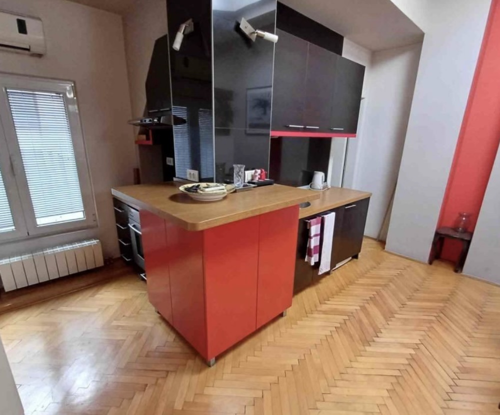 Slika 2 - Kralja Milutina, Trosoban stan za izdavanje, 87m2, 750€