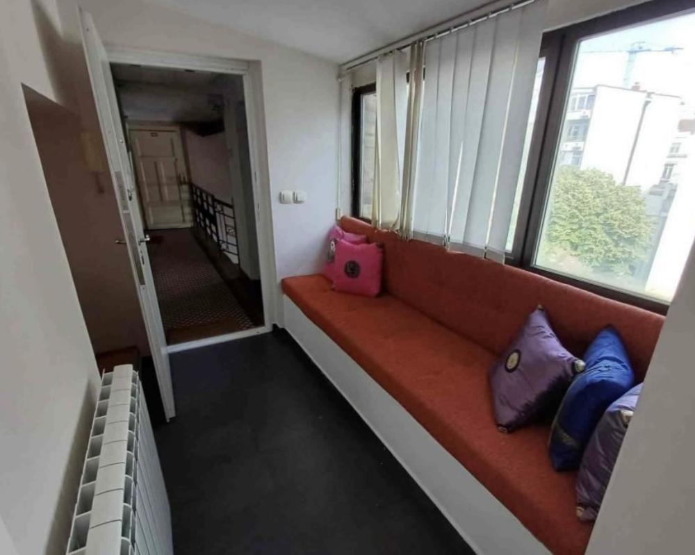 Slika 4 - Kralja Milutina, Trosoban stan za izdavanje, 87m2, 750€