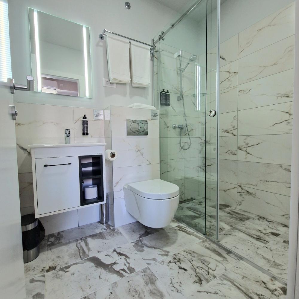 Slika 4 - Knez Mihailova, Šestoiposoban stan na prodaju, 205m2, 1.390.000€