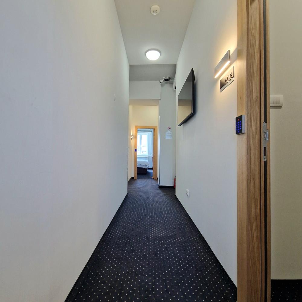 Slika 11 - Knez Mihailova, Šestoiposoban stan na prodaju, 205m2, 1.390.000€