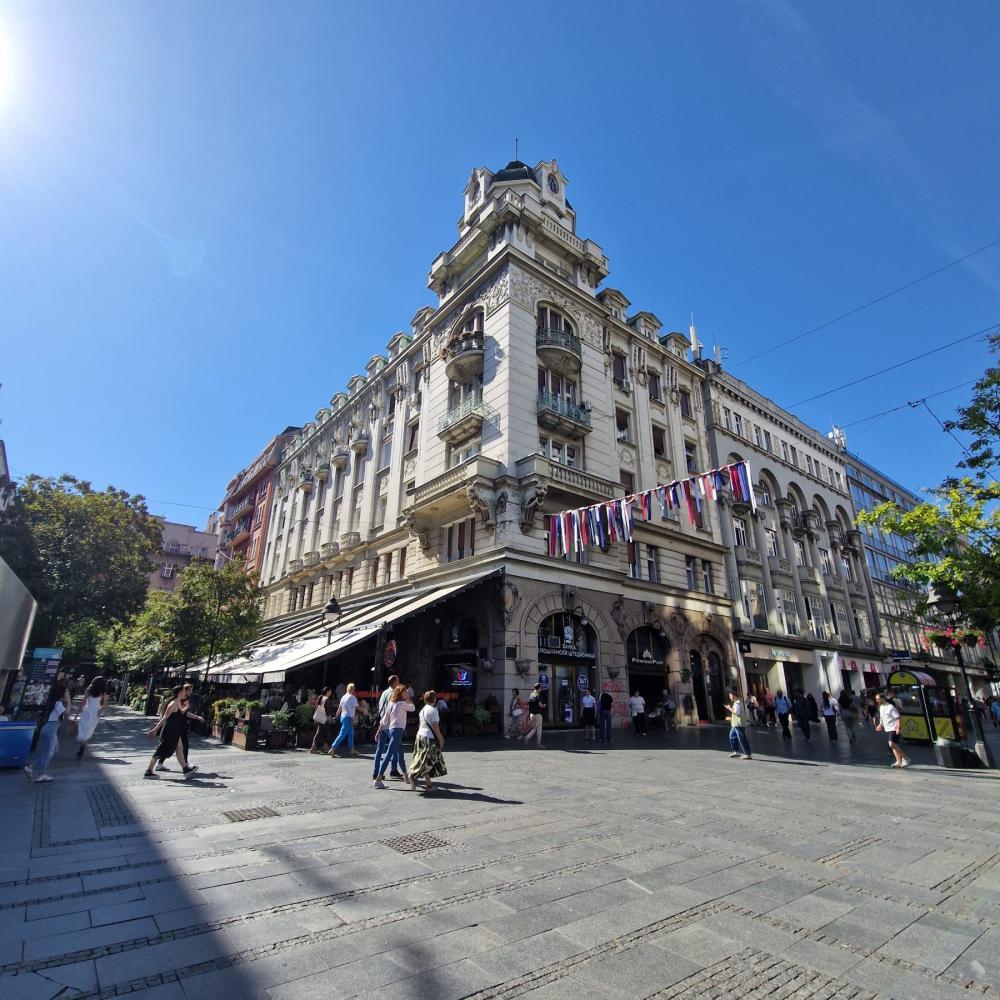 Glavna slika -Knez Mihailova, Šestoiposoban stan na prodaju, 205m2, 1.390.000€