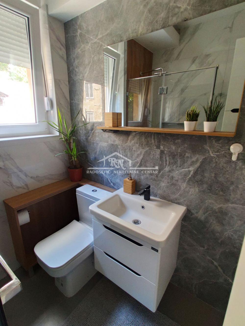 Slika 9 - Cetinjska, Dvosoban stan na prodaju, 45m2, 330.000€