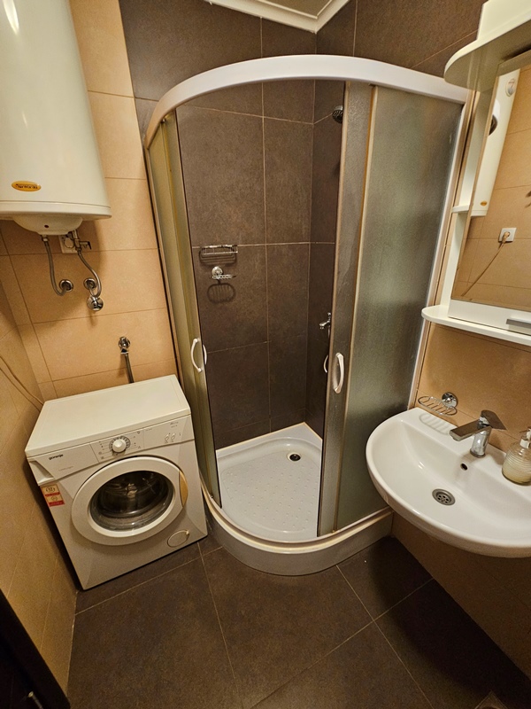 Slika 6 - Lazara Kujundžića, Jednoiposoban stan za izdavanje, 42m2, 600€