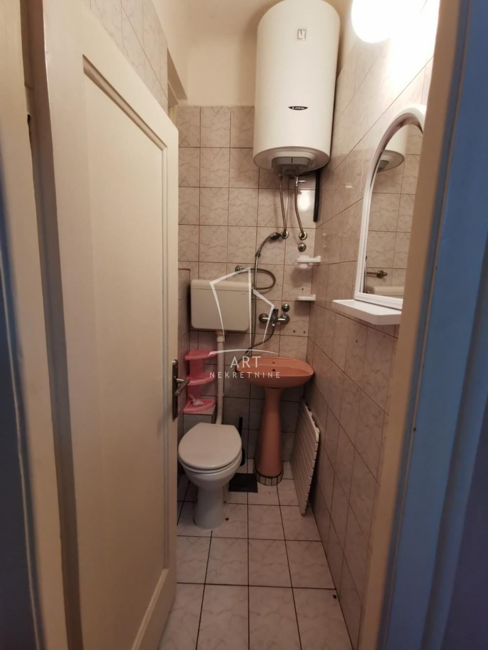 Slika 10 - Skadarska, Dvosoban stan za izdavanje, 24m2, 450€