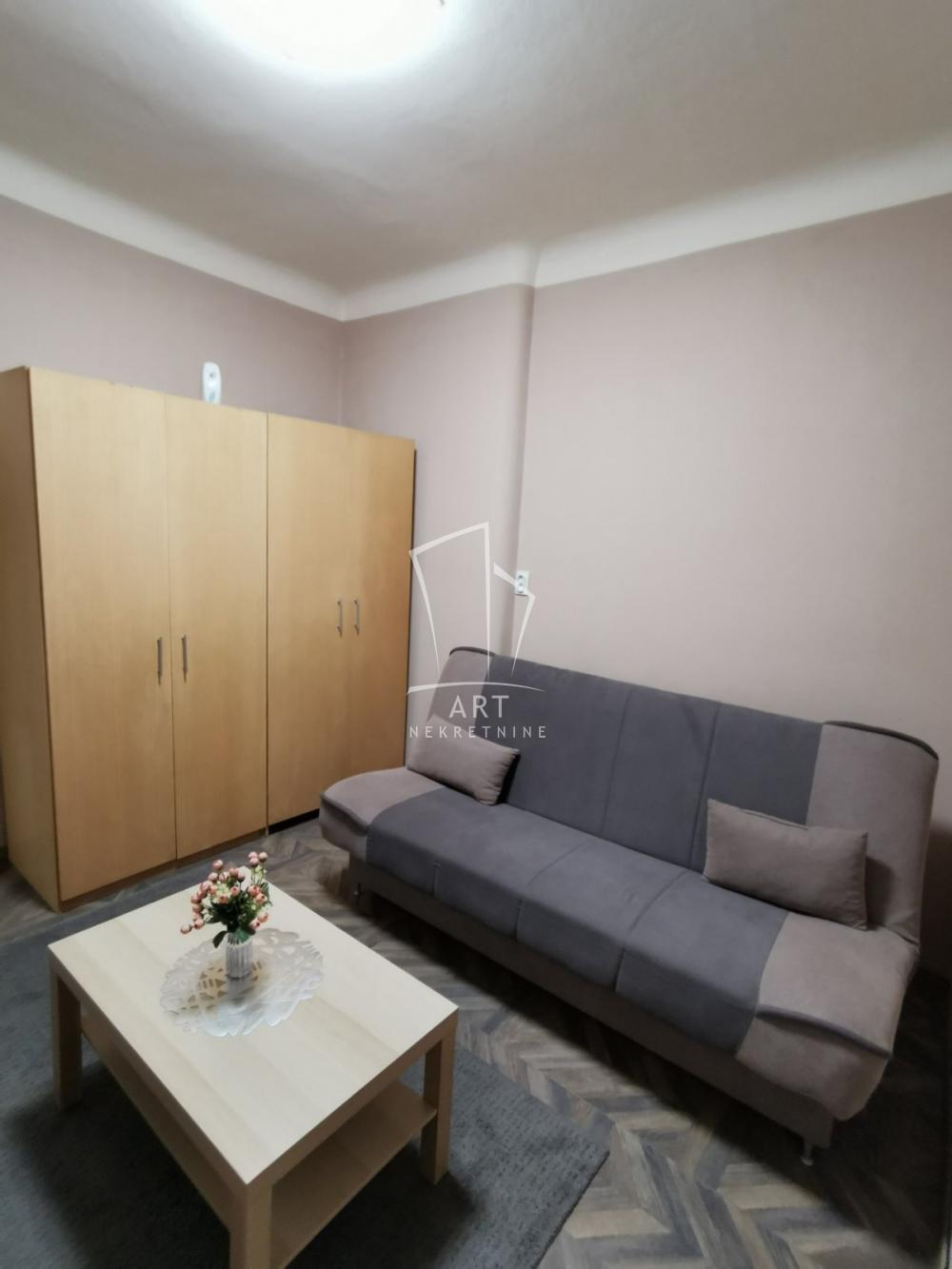 Slika 1 - Skadarska, Dvosoban stan za izdavanje, 24m2, 450€