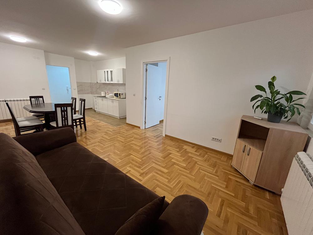 Slika 2 - Sabacka, Dvosoban stan za izdavanje, 45m2, 650€