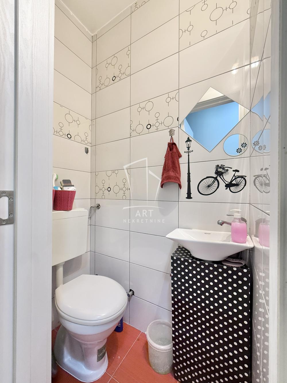 Slika 11 - Borčanskih žrtava 1914., Trosoban stan na prodaju, 61m2, 127.000€