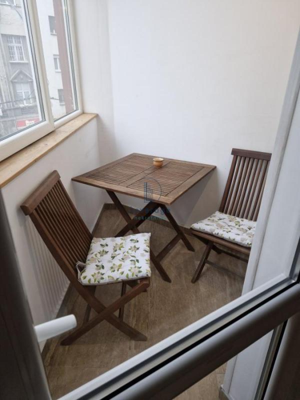 Slika 10 - Njegoševa, Dvosoban stan za izdavanje, 72m2, 900€