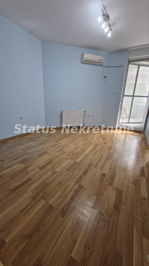 Slika 2 - Jednoiposoban stan za izdavanje, 33m2, 300€