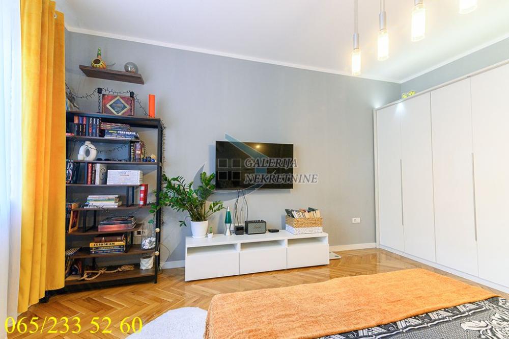 Slika 0 - Cetinjska, Jednoiposoban stan na prodaju, 48m2, 330.000€