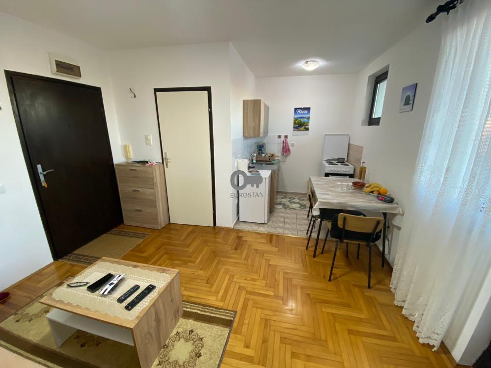 Slika 1 - 17. Oktobra, Jednosoban stan na prodaju, 25m2, 65.000€
