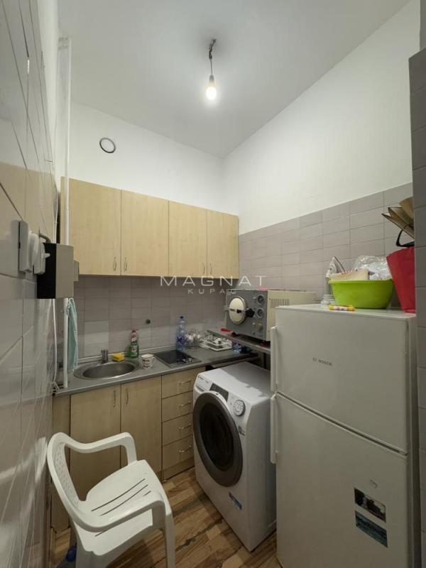 Slika 3 - Blagoja Parovića,  Lokal za izdavanje, 136m2, 1.950€