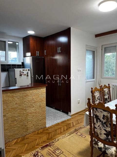 Slika 2 - Mije Kovačevića, Trosoban stan za izdavanje, 90m2, 700€