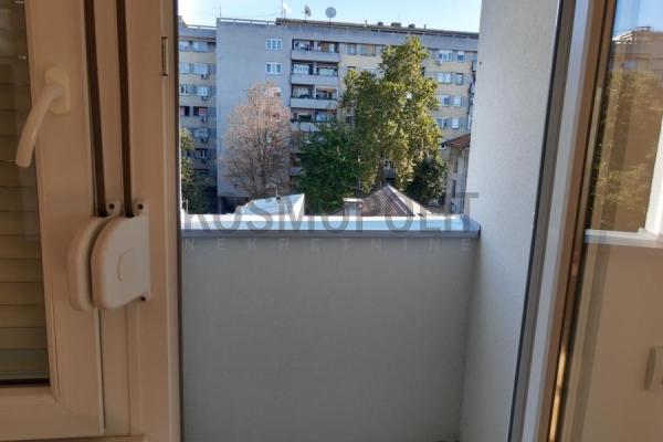 Slika 8 - Bilećka, Četvorosoban stan na prodaju, 101m2, 303.000€