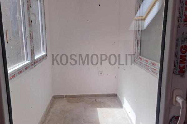 Slika 4 - Cara Lazara, Troiposoban stan na prodaju, 75m2, 72.700€