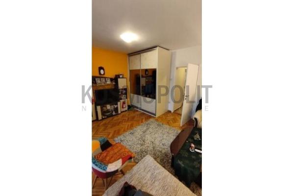 Slika 1 - Miroslava Jovanovića, Četvorosoban stan na prodaju, 117m2, 215.000€