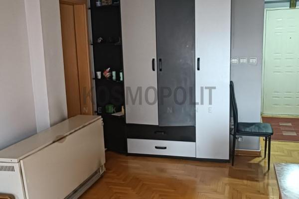 Slika 3 - Vitezova Karađorđeve Zvezde, Trosoban stan na prodaju, 75m2, 145.000€