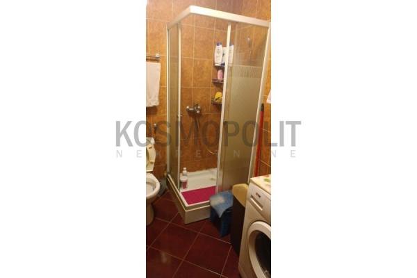 Slika 7 - Vitezova Karađorđeve Zvezde, Trosoban stan na prodaju, 75m2, 145.000€