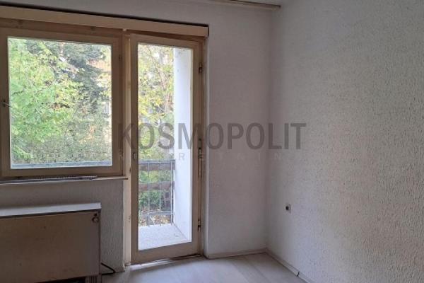Slika 3 - Prištinska, Trosoban stan na prodaju, 75m2, 150.000€