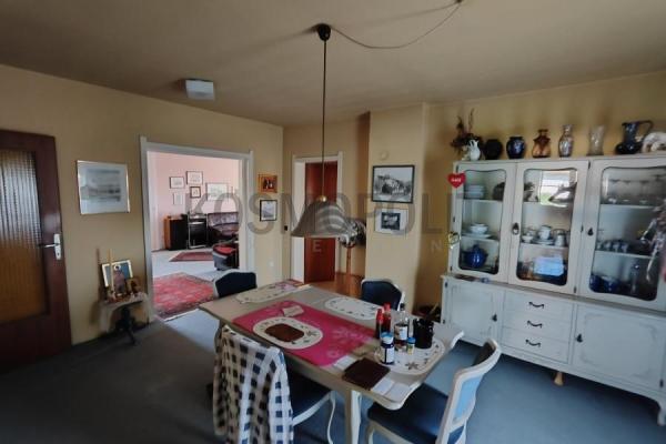 Slika 3 - Bratstva i jedinstva,  Kuća na prodaju, 399m2, 250.000€