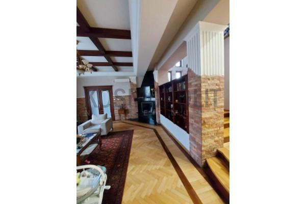 Slika 1 - Milovana Glišića,  Kuća na prodaju, 300m2, 1.500.000€