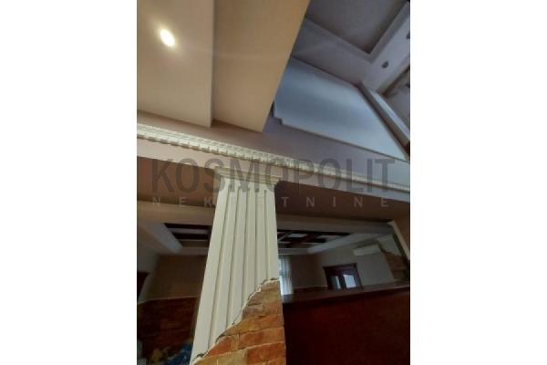 Slika 11 - Milovana Glišića,  Kuća na prodaju, 300m2, 1.500.000€