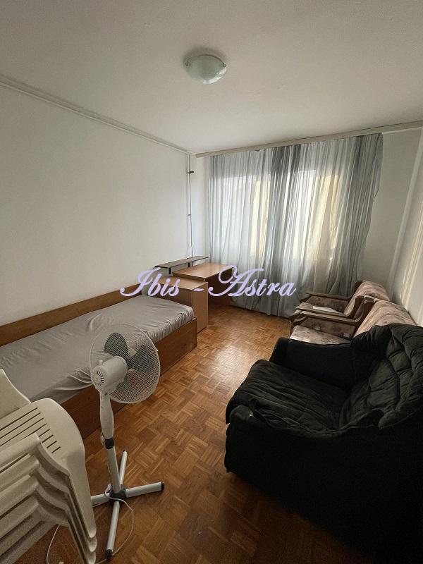 Slika 5 - Bulevar oslobođenja, Trosoban stan za izdavanje, 80m2, 500€