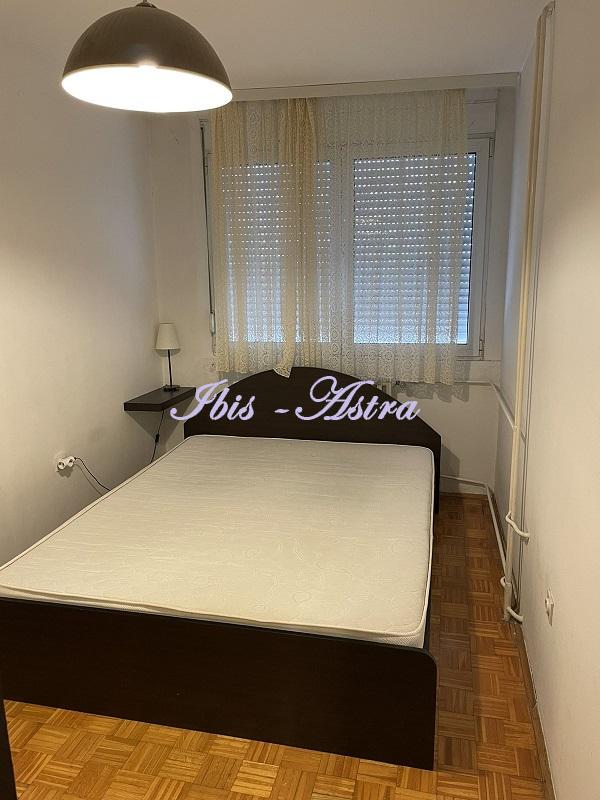 Slika 7 - Bulevar oslobođenja, Trosoban stan za izdavanje, 80m2, 500€