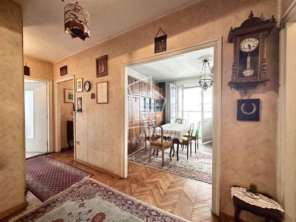 Slika 8 - Internacionalnih brigada, Trosoban stan na prodaju, 101m2, 345.000€