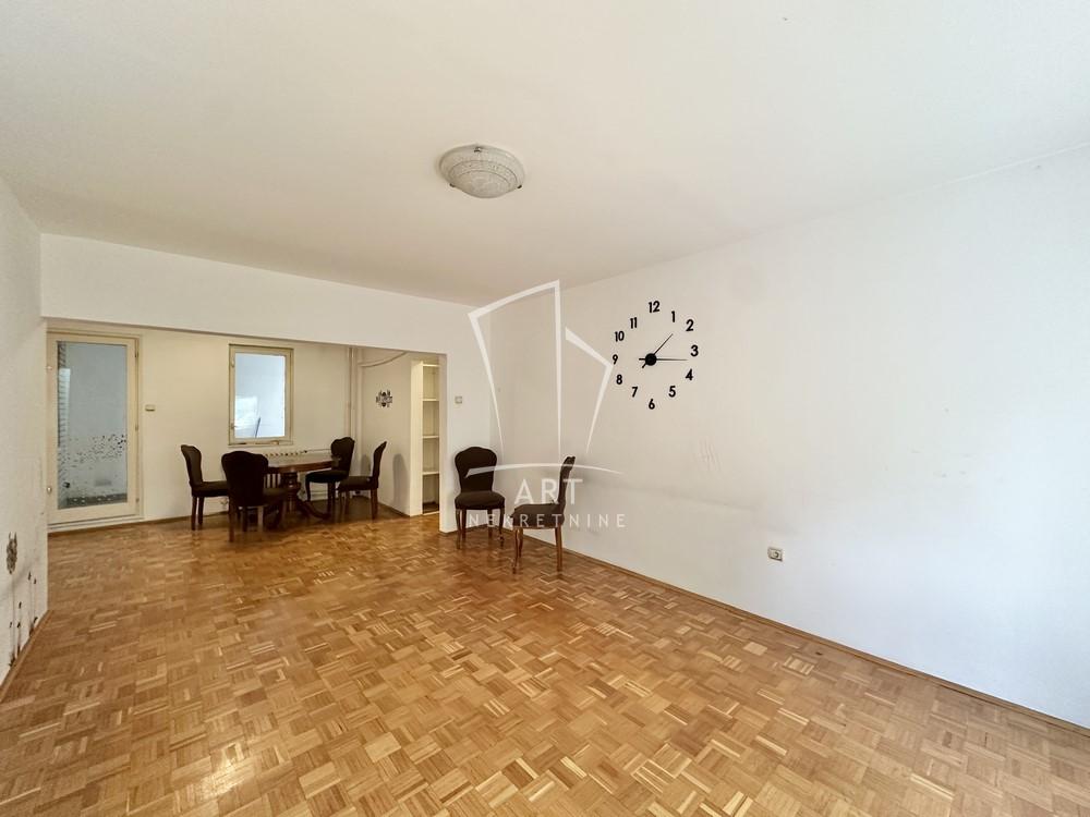 Slika 1 - Vladimira Tomanovića, Trosoban stan na prodaju, 85m2, 245.000€