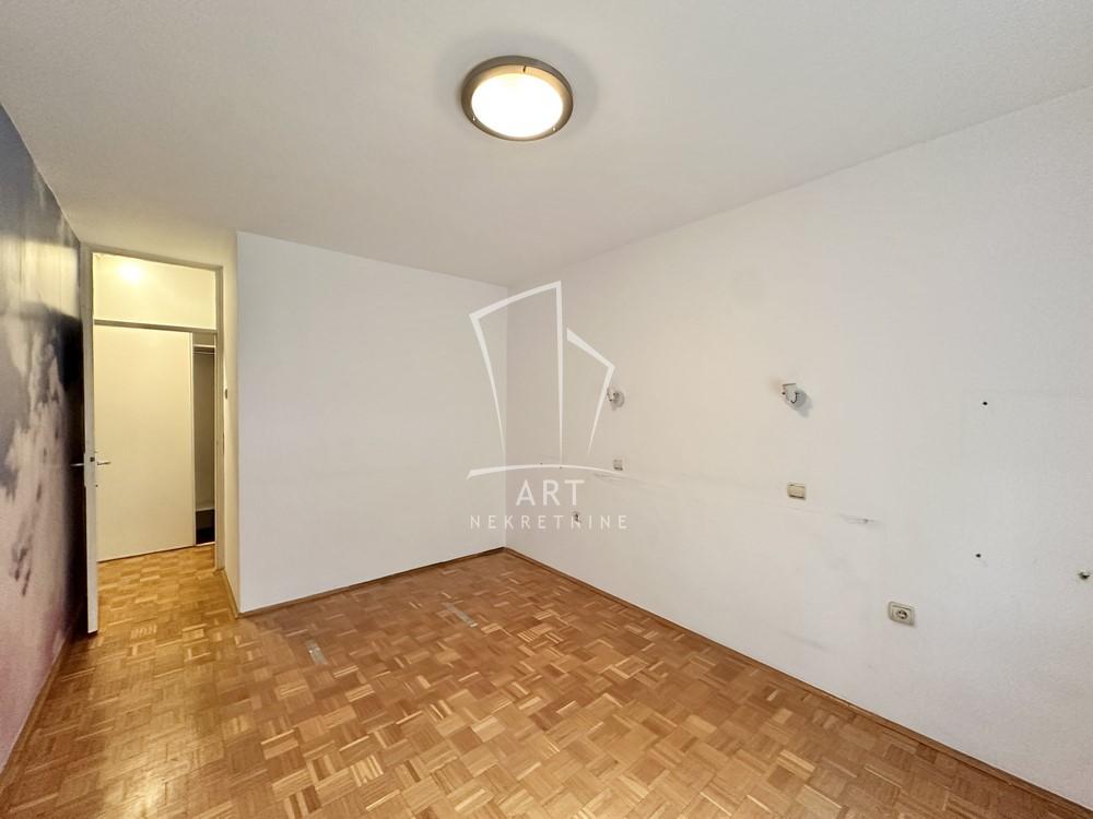 Slika 11 - Vladimira Tomanovića, Trosoban stan na prodaju, 85m2, 245.000€