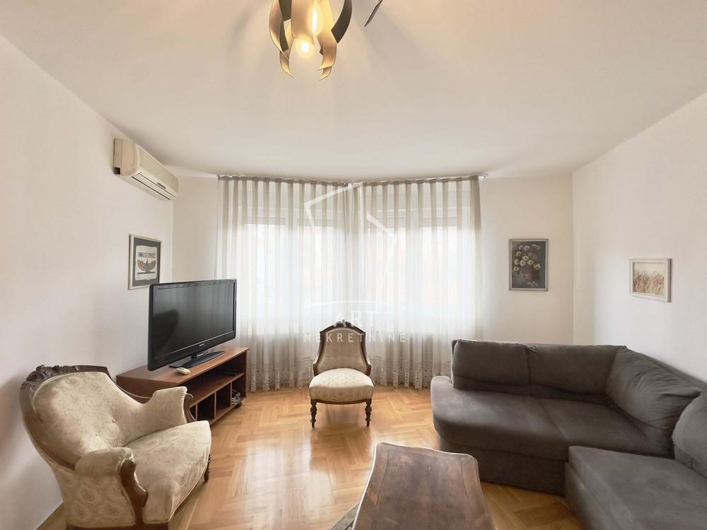 Slika 2 - Katanićeva, Trosoban stan na prodaju, 85m2, 390.000€