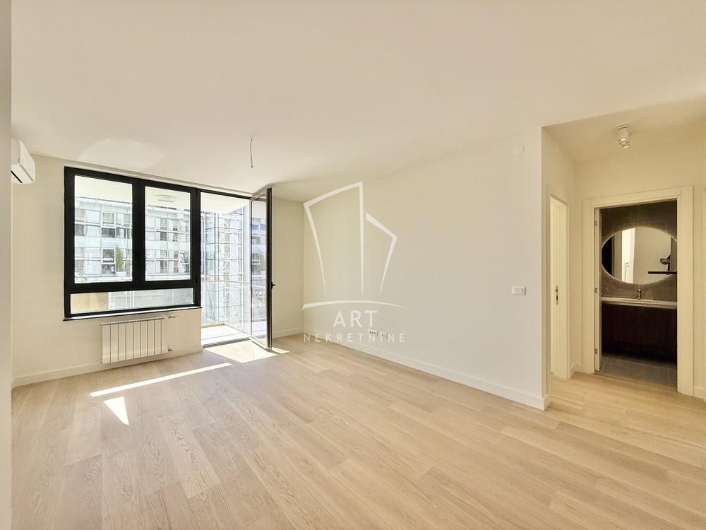 Slika 1 - Bulevar kneza Aleksandra Karađorđevića, Dvosoban stan na prodaju, 56m2, 295.000€