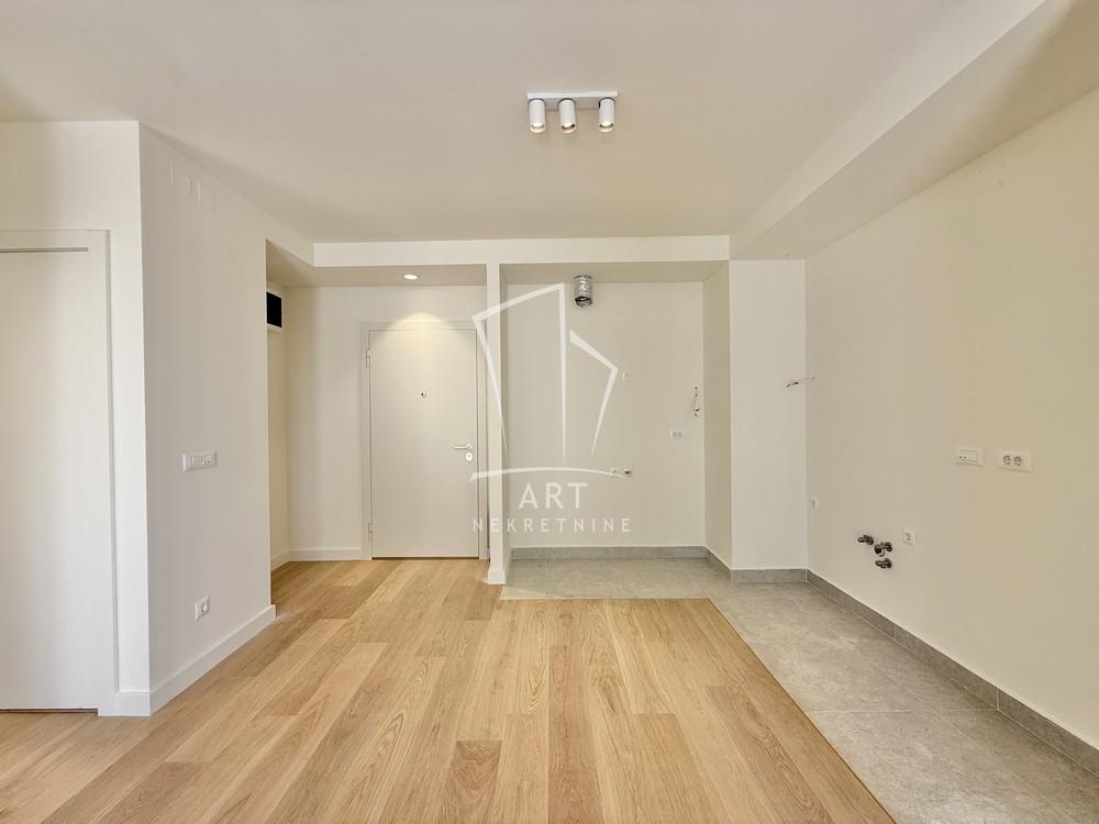 Slika 2 - Bulevar kneza Aleksandra Karađorđevića, Dvosoban stan na prodaju, 56m2, 295.000€