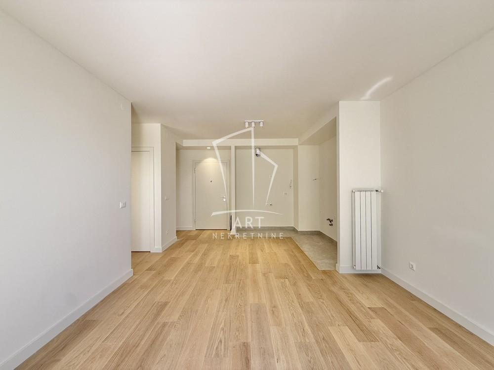 Slika 3 - Bulevar kneza Aleksandra Karađorđevića, Dvosoban stan na prodaju, 56m2, 295.000€