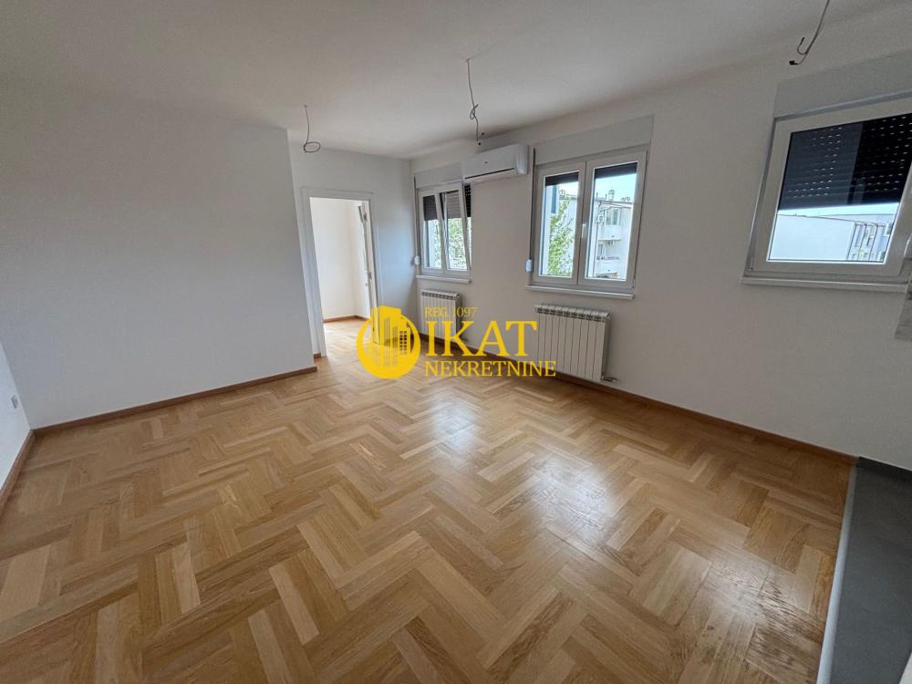 Slika 7 - Koste Nađa, Dvoiposoban stan na prodaju, 70m2, 133.000€
