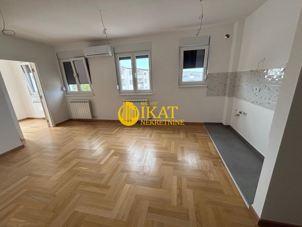 Slika 5 - Koste Nađa, Dvoiposoban stan na prodaju, 70m2, 133.000€