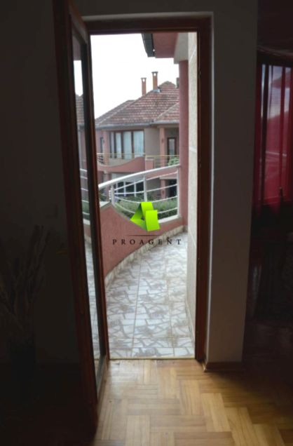 Slika 6 - Troiposoban stan za izdavanje, 120m2, 700€